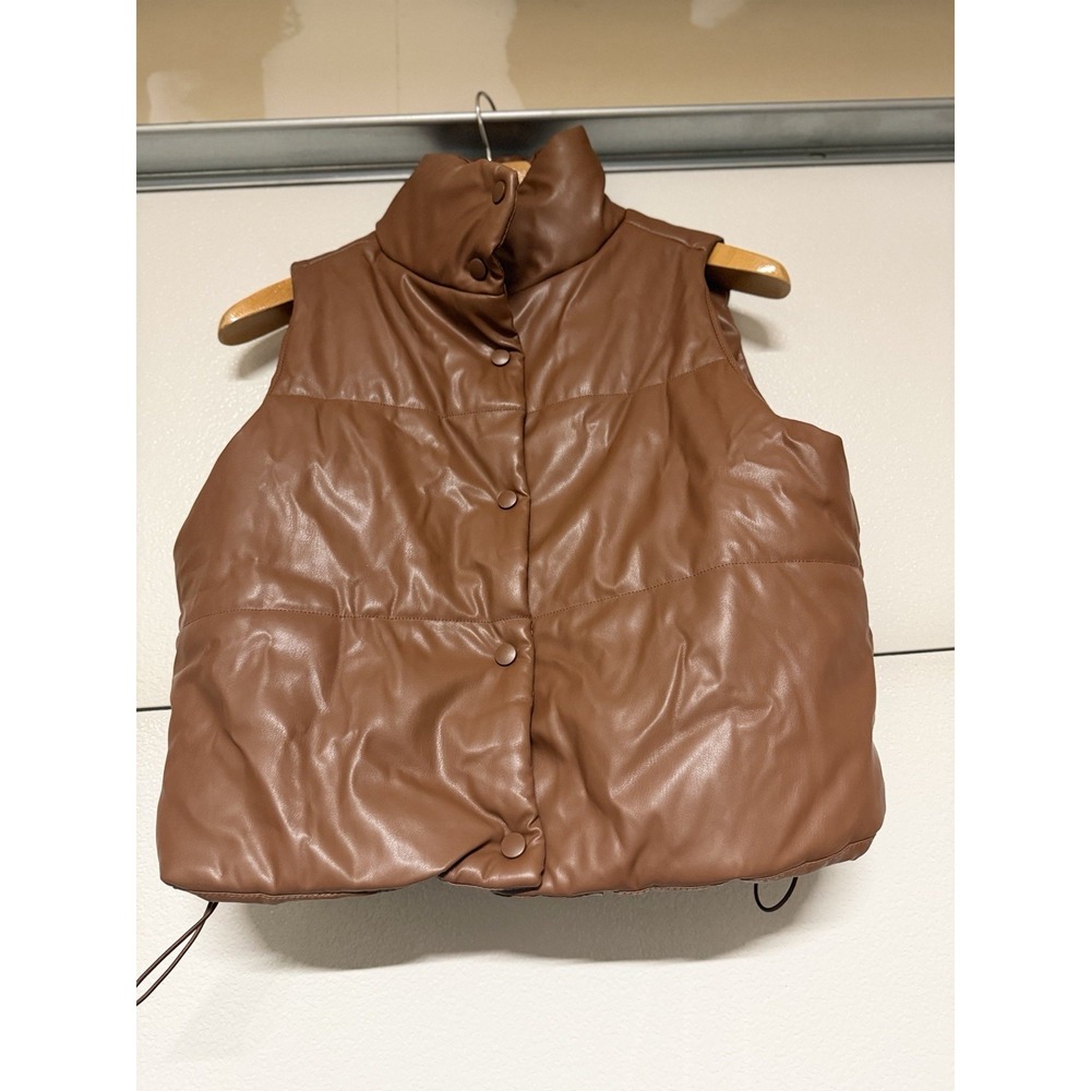 Almost Famous Brown Faux Leather Puffer Vest Sleeveless Snap Front Size M